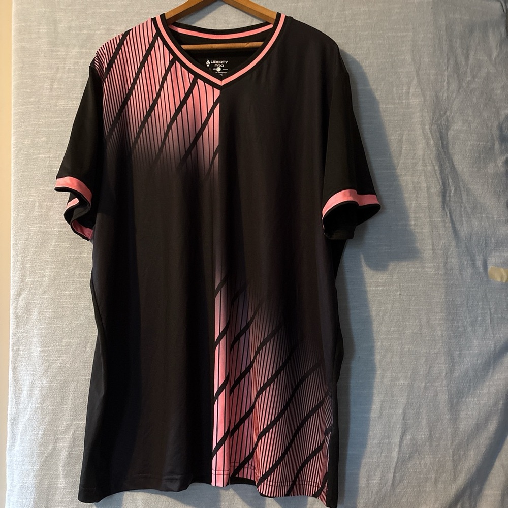 Liberty Pro Athletic Jersey V-Neck Pullover Short Sleeve Black/Pink Men’s Sz XL